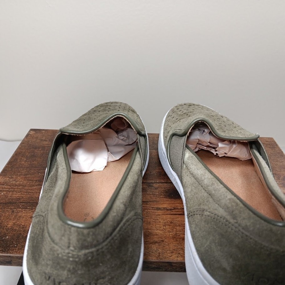 Vionic Slip On Sneakers Kani Womens 9 Olive Green Suede Perforated Floral Good - Picture 9 of 11